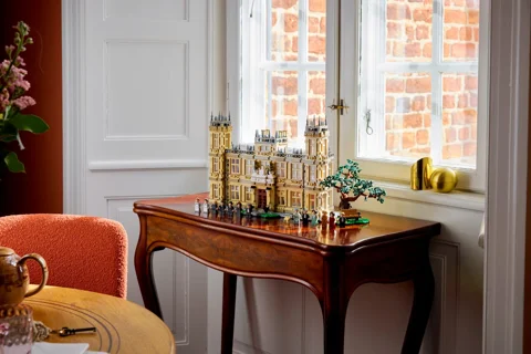 LEGO 21373 Downton Abbey — visuel officiel 5