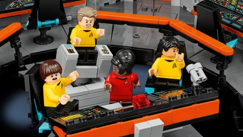 LEGO 11385 Star Trek : la passerelle de l’Enterprise — visuel officiel 4