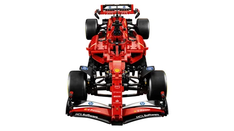 F1 Ferrari SF-24 — visuel LEGO 3