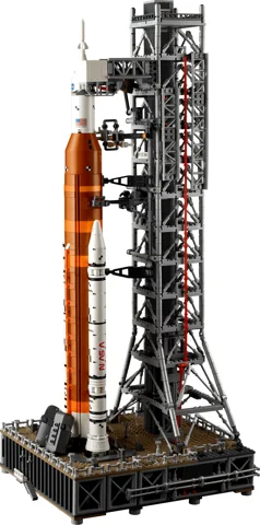 Le système de lancement spatial d'Artemis de la NASA — Vue produit 2