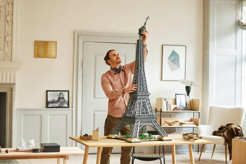 La tour Eiffel — visuel LEGO 3