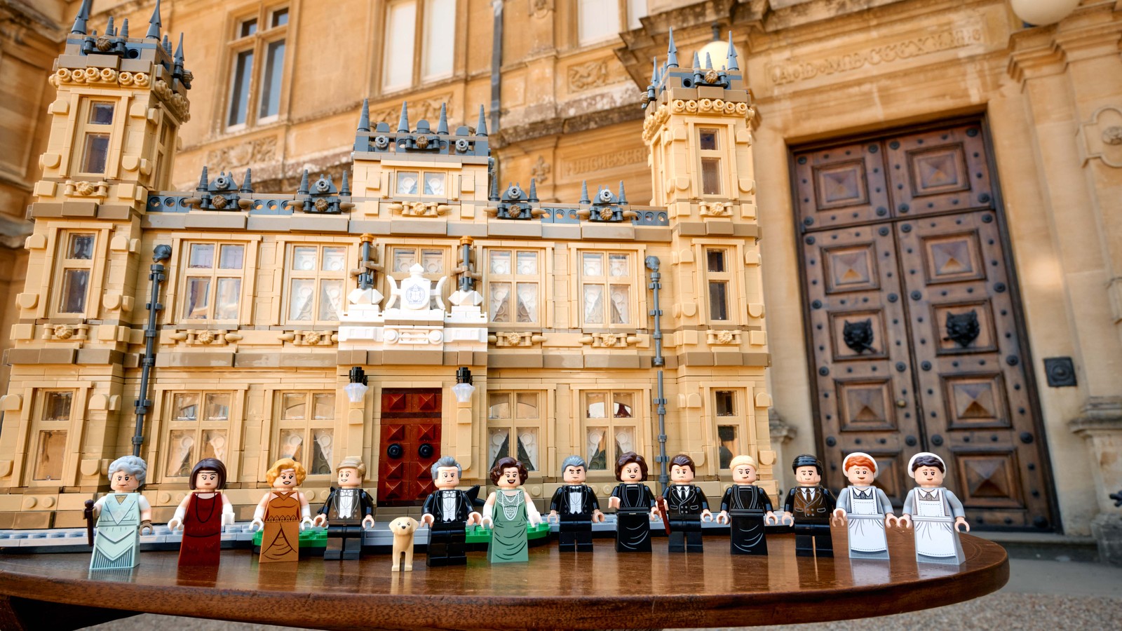 LEGO Downton Abbey 21373 inspiré de Highclere Castle